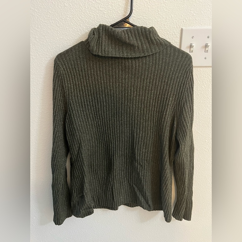 Sweater - Picture 2 of 2